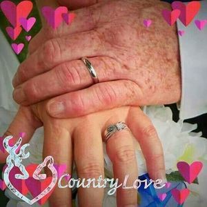 Meet your Posher, Jenifer